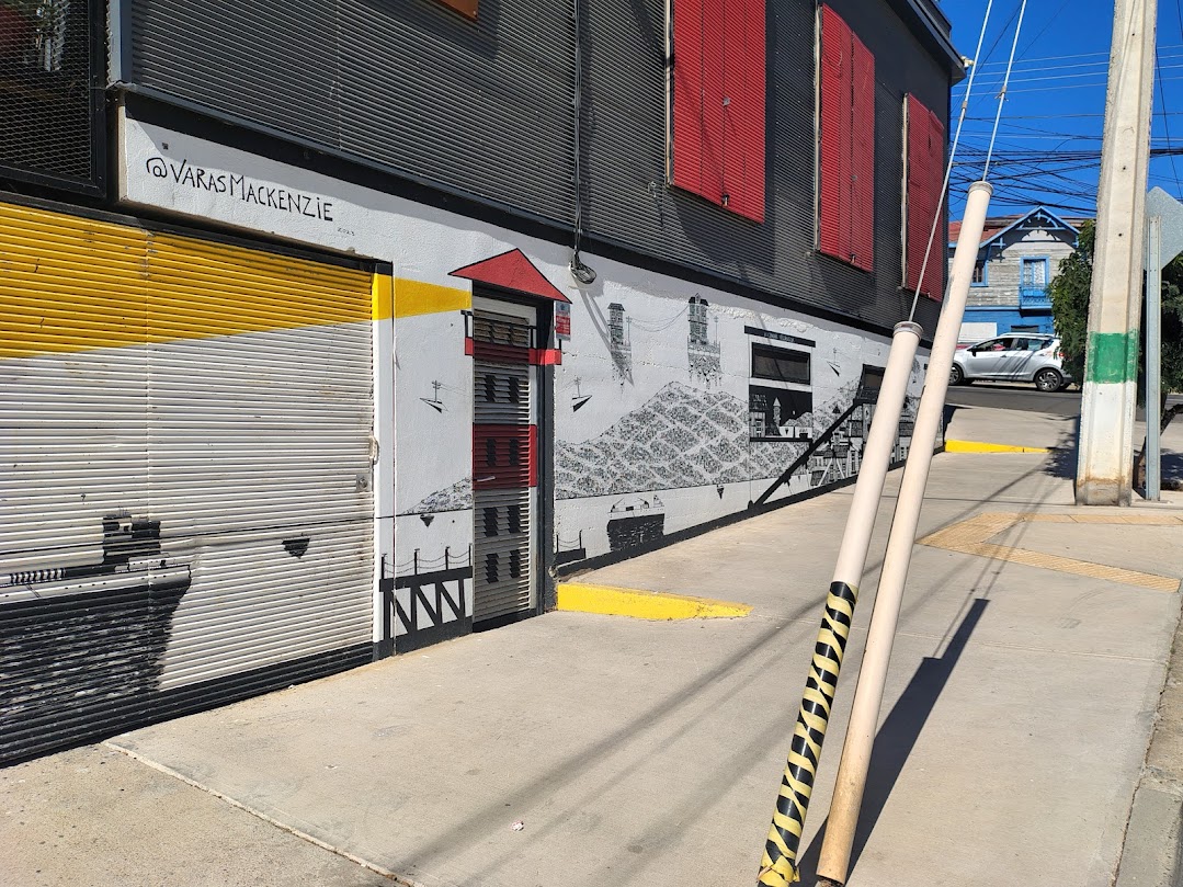 Mural Cafetería Plaza Waddington