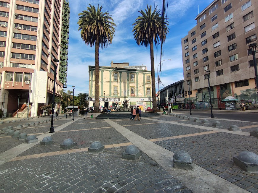 Plaza Anibal Pinto